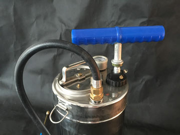Le pulvérisateur résistant de pompe en métal 2GAL avec des becs de fan a adapté la capacité aux besoins du client